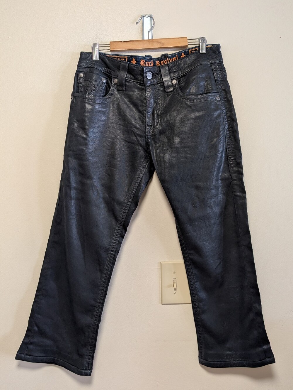 Rock Revival Black Coated Jeans Size 33 Straight Leg Fleur De Lis Y2K